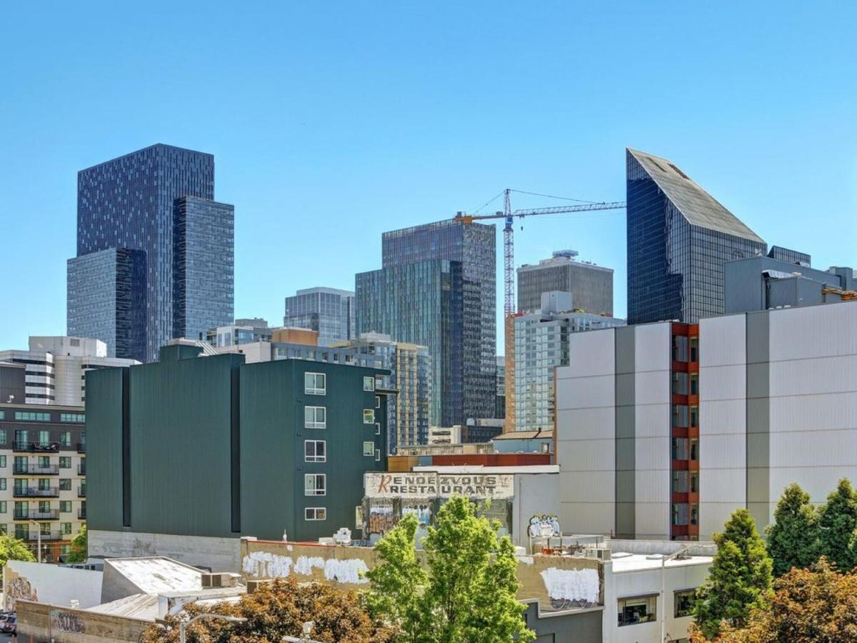 City Water View Oasis With Pool & Gym Near Cruise In Heart Of Seattle Zewnętrze zdjęcie