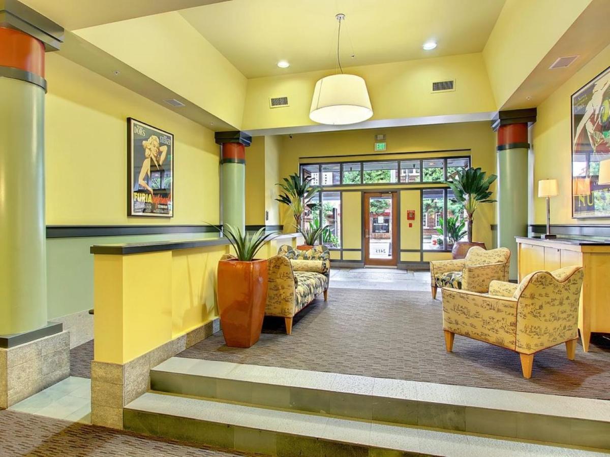 City Water View Oasis With Pool & Gym Near Cruise In Heart Of Seattle Zewnętrze zdjęcie